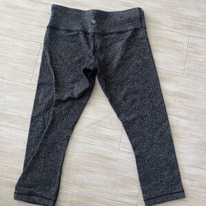 Lululemon Capri leggings